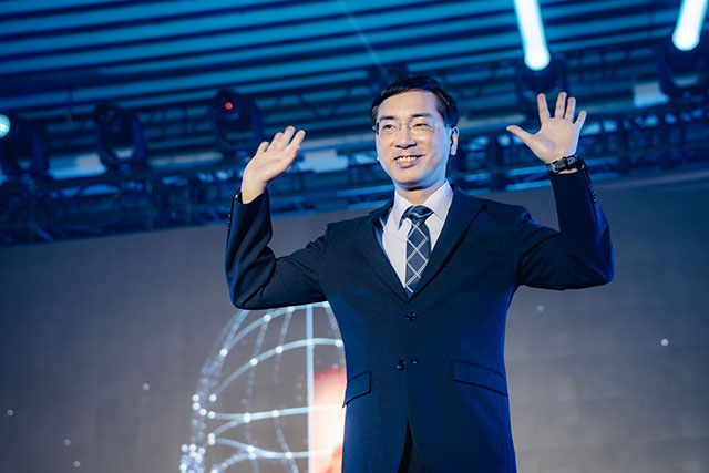 AURA, 魔鏡, 3D 影像系統, Hexagon